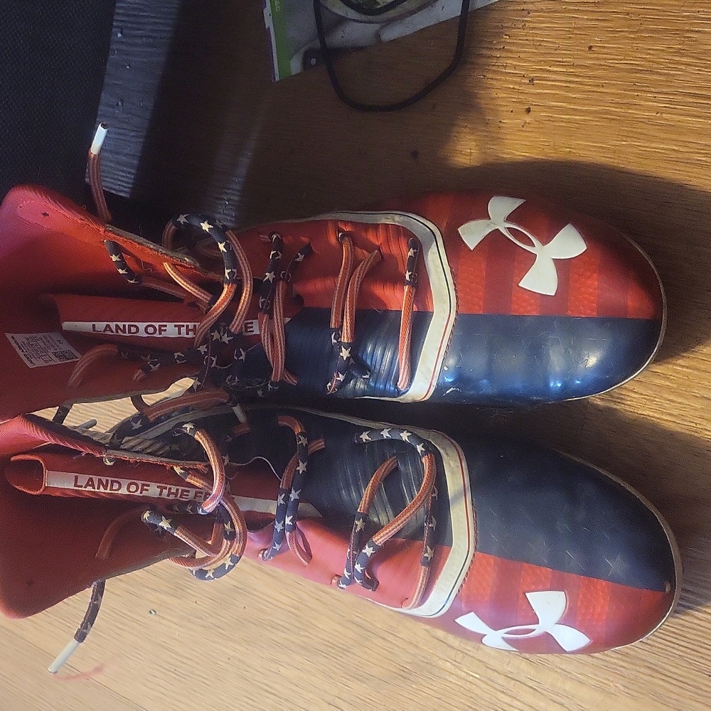 Football cleats
